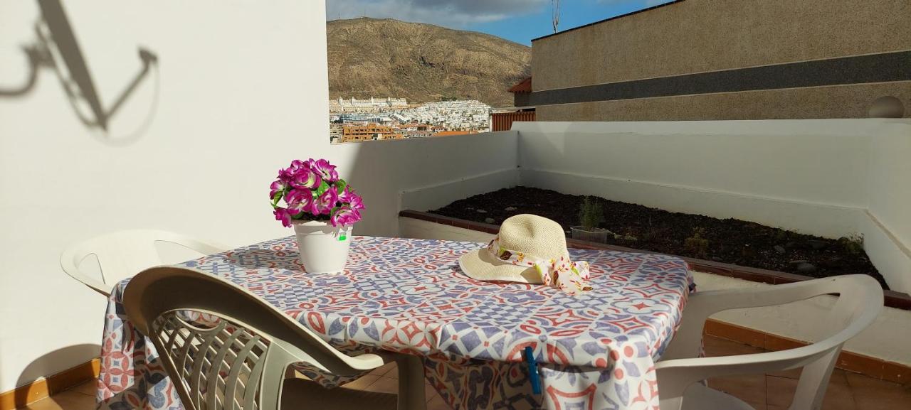 Los Cristianos Apartment, 1 Bedroom Wifi Free & Big Terrace Exterior foto